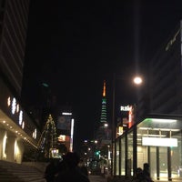 Photo taken at 浜松町駅 北口 by ayu. on 12/26/2020