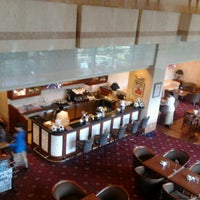 Photo taken at Anggrek Cafe Lounge-Hotel Bidakara Jakatta by Azril A. on 6/22/2012
