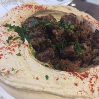 Foto scattata a Hummus Bar Express da Ebrahem M. il 1/21/2019