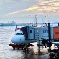 Photo taken at Gate C04 by Justin R. on 12/2/2023