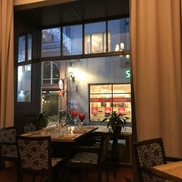 Foto scattata a Restoran Cru da Aleksandr V. il 1/19/2019