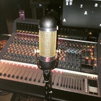 Foto diambil di Post Pro Recording Studio oleh Matt H. pada 3/30/2015