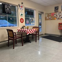 Das Foto wurde bei Annie&amp;#39;s Pizza Station von Kathy J. am 9/24/2020 aufgenommen