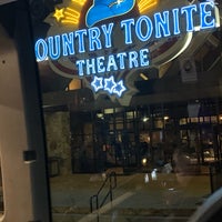 Foto tirada no(a) Country Tonite Theatre por Kathy J. em 10/14/2019