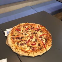 Photo taken at Domino&amp;#39;s Pizza by Özgür A. on 1/13/2018