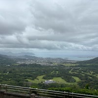 Photo taken at Nuʻuanu Pali Lookout by P. Chunyi H. on 3/10/2024