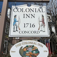 รูปภาพถ่ายที่ Colonial Inn โดย JJ K. เมื่อ 3/8/2020