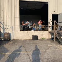 Photo taken at Steady Hand Beer Co. by Brett P. on 8/6/2021