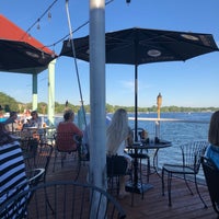Photo taken at Bayside Sports Bar and Grille by Raul T. on 7/19/2018