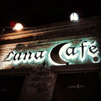 Foto tirada no(a) Luna Café por Moisés Augusto A. em 7/12/2013