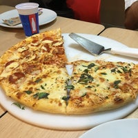Photo taken at Domino&amp;#39;s Pizza by Carlos V. on 6/28/2016