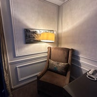 Photo taken at The Westin Paris – Vendôme by Adrian L. on 10/21/2023