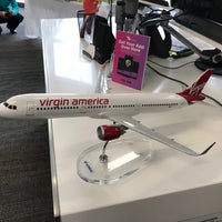 Photo taken at Gate D7 by Adrian L. on 5/31/2017