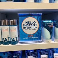 Photo taken at Bath &amp;amp; Body Works by Adrian L. on 12/8/2018