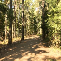 Photo taken at Meilahden puisto by T. on 5/13/2018