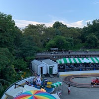 Foto diambil di Victorian Gardens Amusement Park oleh Neal A. pada 8/15/2019