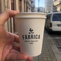 Foto tirada no(a) Fabrica Coffee Roasters por Filip em 11/18/2019