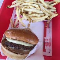 Photo taken at In-N-Out Burger by Greg K. on 2/2/2015