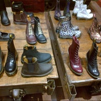 Dr hotsell martens edmonton