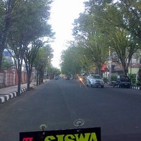 Review Jalan Sam Ratulangi