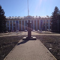 Photo taken at Площадь Киселёва by Владимир on 4/14/2013