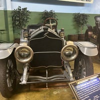 Photo prise au Simeone Foundation Automotive Museum par David W. le12/16/2023