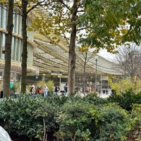 Photo taken at Métro Les Halles [4] by ekaphap d. on 12/8/2022