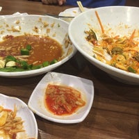 Photo taken at 아리랑 Shogun Korean / Japanese / Thai Restaurant by Fareed A. on 9/5/2016