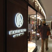 Beauty Youth United Arrows Clothing Store In 梅田