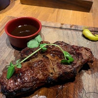 Photo taken at Beef n&amp;#39; Pepper by Byungchun K. on 9/2/2021