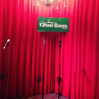 รูปภาพถ่ายที่ El Green Room Karaoke โดย Juan Pablo M. เมื่อ 11/29/2014