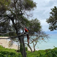 Das Foto wurde bei Mauna Kea Beach Hotel, Autograph Collection von Lindsey W. am 5/6/2022 aufgenommen