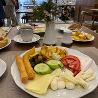 Photo taken at Asur Hotel Istanbul by Hasan S. on 8/17/2021