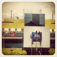 Photo taken at Hotel Ibis Badget by Anto P. on 4/2/2013