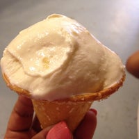 9/21/2014にSonya M.がHey Mikey’s Ice Creamで撮った写真