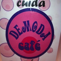 11/8/2012 tarihinde Pedro S.ziyaretçi tarafından Café Demoda'de çekilen fotoğraf