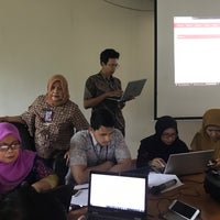 Photo taken at Dinas Kesehatan Prov. DKI Jakarta by Irma R. on 10/17/2019