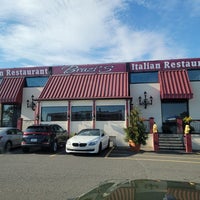 Foto scattata a Brazi&amp;#39;s Italian Restaurant da Jim il 11/13/2023