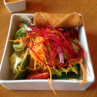 Photo taken at Mai Thai Restaurant by Yuri Lilah S. on 10/6/2012