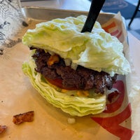 Photo taken at MOOYAH Burgers, Fries &amp;amp; Shakes by George K. on 2/27/2022