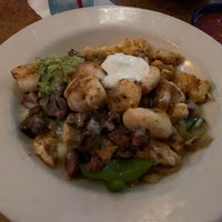 Photo taken at La Parrilla Mexican Restaurant by Cat C. on 3/12/2020