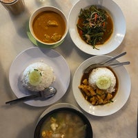 Happy Fried Chicken Fried Chicken Joint In Temerloh