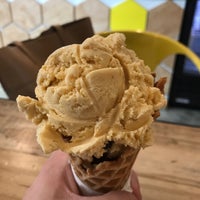 Photo taken at Melt Ice Creams by Salvatore G. on 11/12/2017