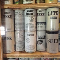 Foto scattata a Lager Mill Beer Store &amp;amp; Brewing Museum da Megan M. il 7/13/2015