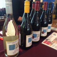 Снимок сделан в Left Coast Cellars пользователем Angélica A. 10/12/2016