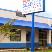 Снимок сделан в Forsyth Seafood Market &amp;amp; Cafe&amp;#39; пользователем Forsyth Seafood Market &amp;amp; Cafe&amp;#39; 1/7/2015