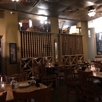 4/28/2018 tarihinde Lori T.ziyaretçi tarafından Carmela&amp;#39;s Bistro and Wine Bar'de çekilen fotoğraf