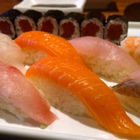 1/5/2014にAlicia S.がAva Sushiで撮った写真
