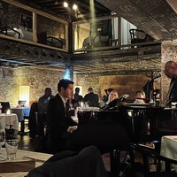 11/9/2022 tarihinde Regina P.ziyaretçi tarafından Chez Papa Jazz Club'de çekilen fotoğraf