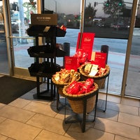 Photo taken at Starbucks by Dorothy D. on 11/2/2018